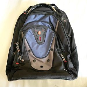 SwissGear 17” multi pocket laptop backpack good condition